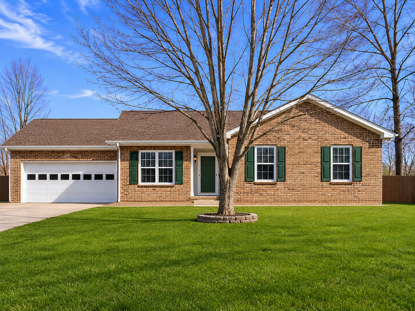 Welcome Home! Your Perfect Blend of Comfort & Style Awaits! – photo 1