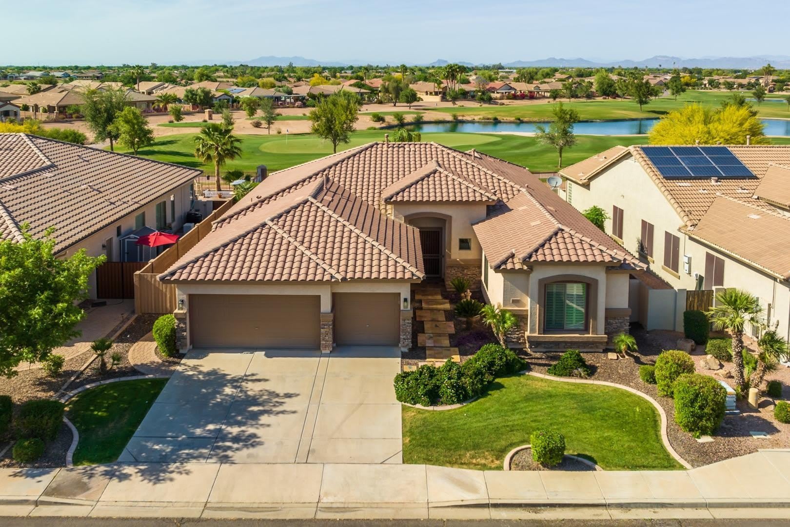 4176 E Clubview Drive – photo 1