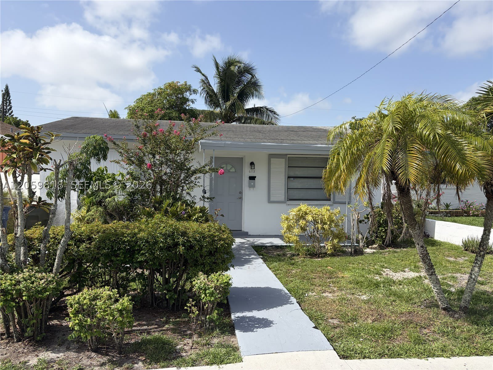 613 NW 5 CT – photo 1
