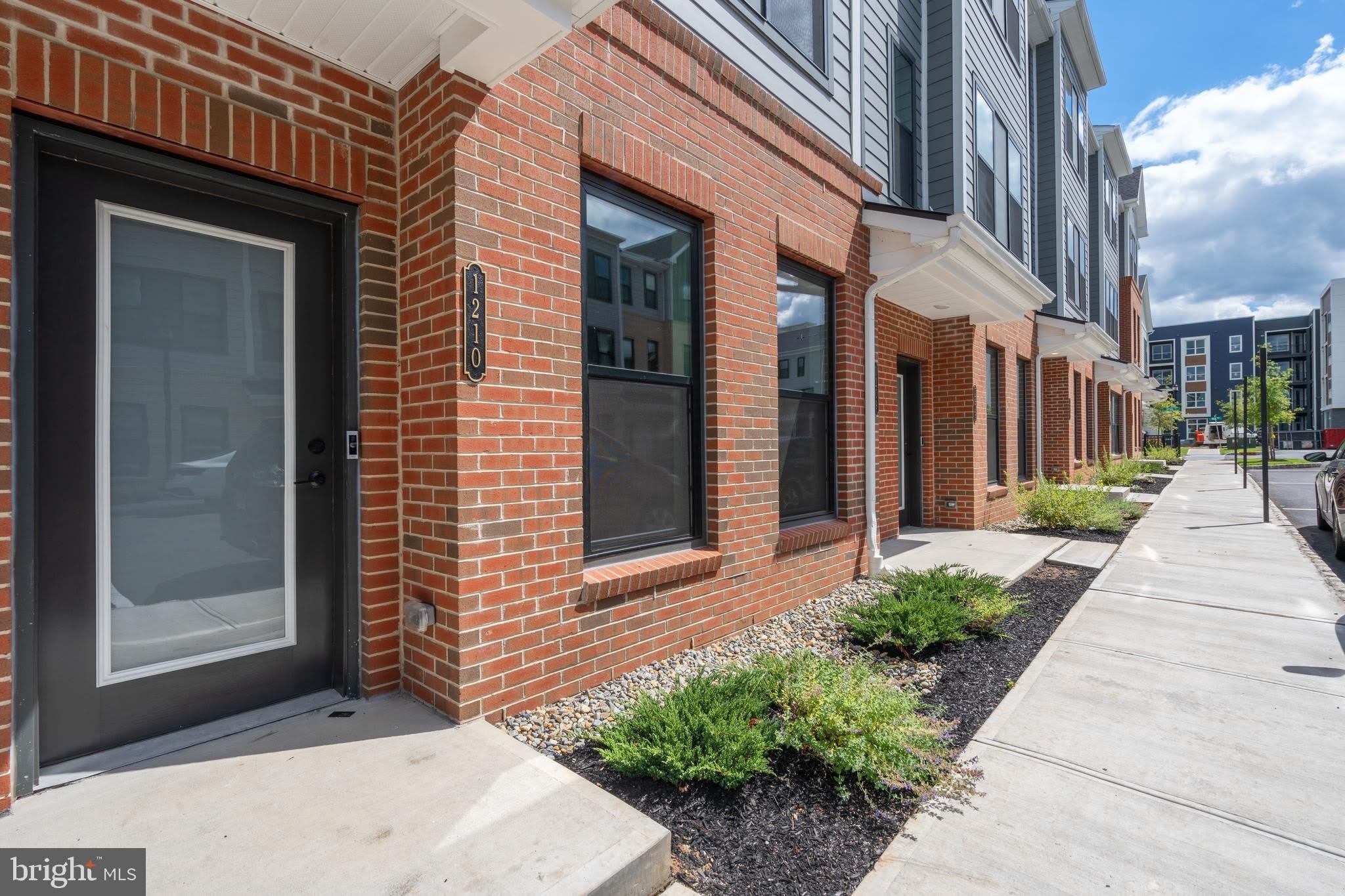 1210 PARKER Boulevard – photo 1 of 50