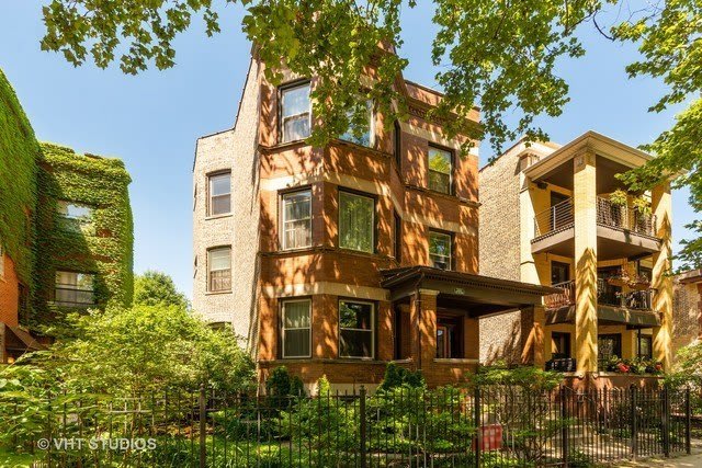 6220 N wayne Avenue – photo 1