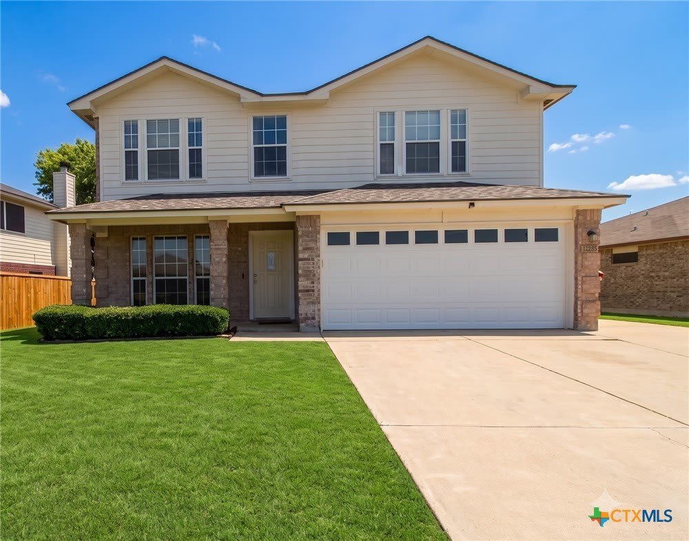 1902 Grey Fox Trail – photo 1 of 14