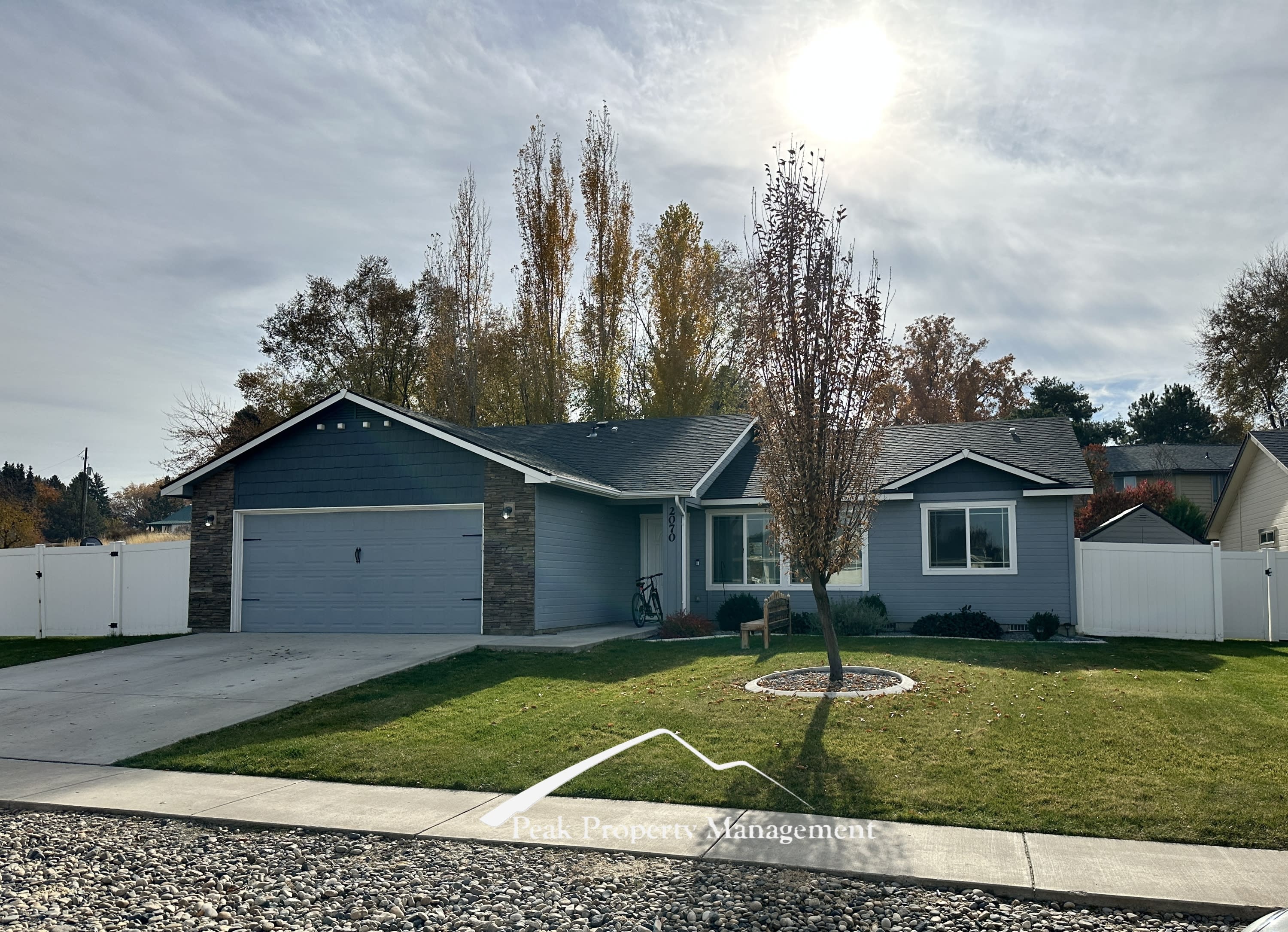 2070 Kelly Drive – photo 1 of 22