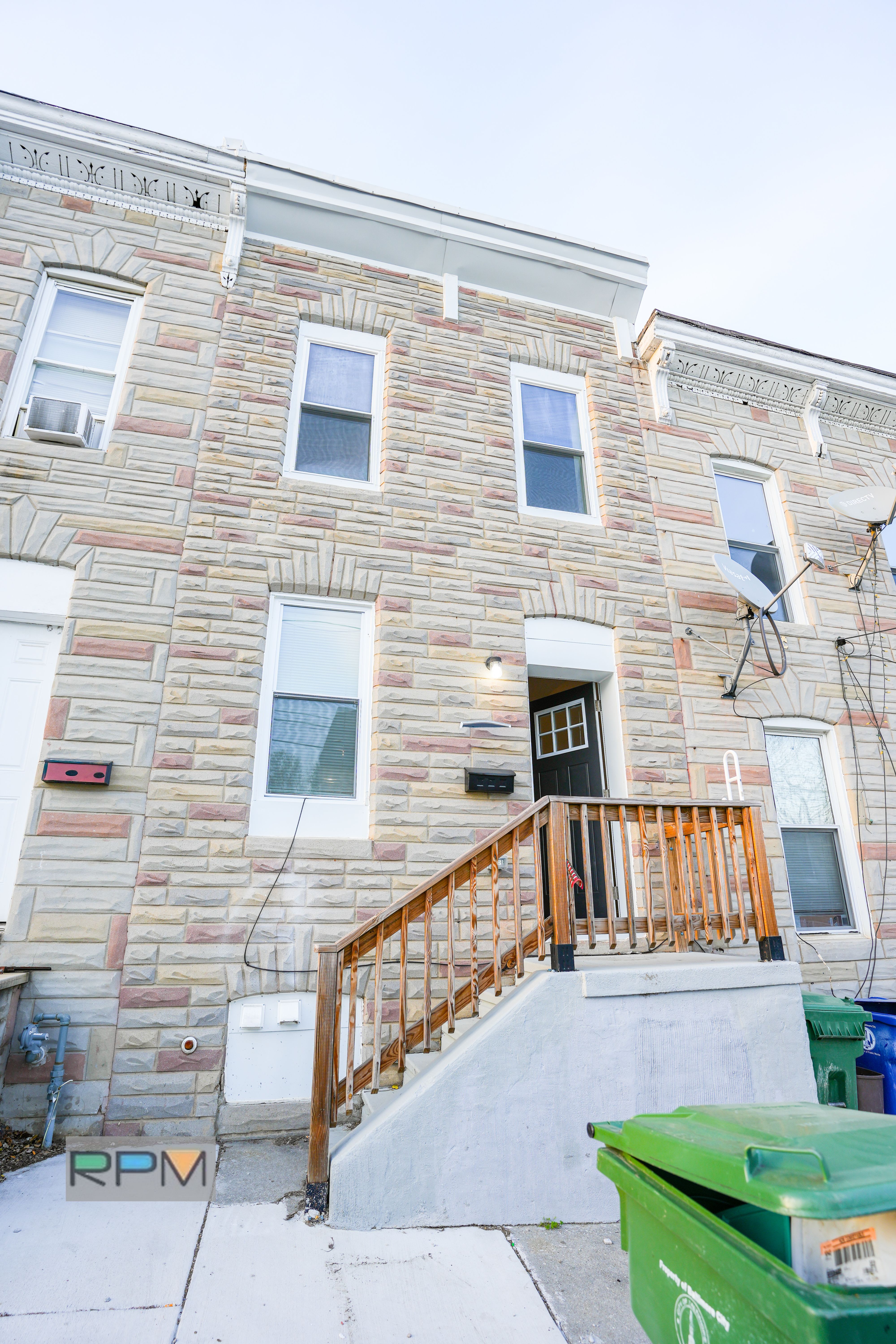3138 Stafford St – photo 1