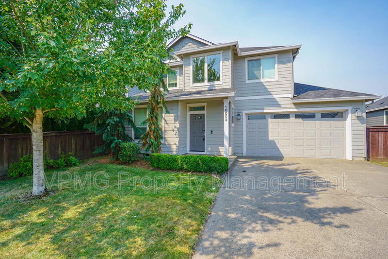 10002 NE 115th Ave – photo 1 of 42