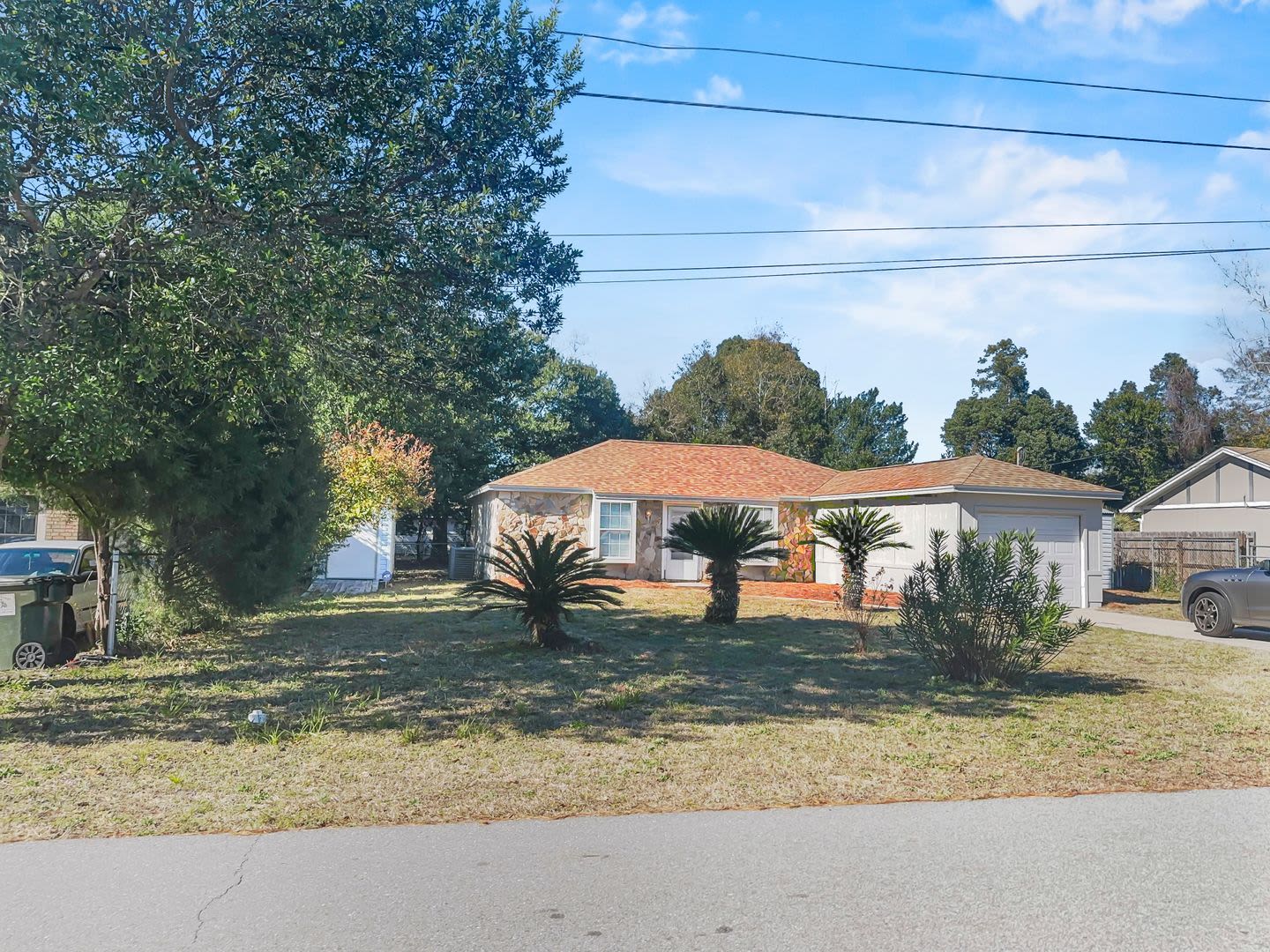 115 Christopher Drive – photo 1 of 326