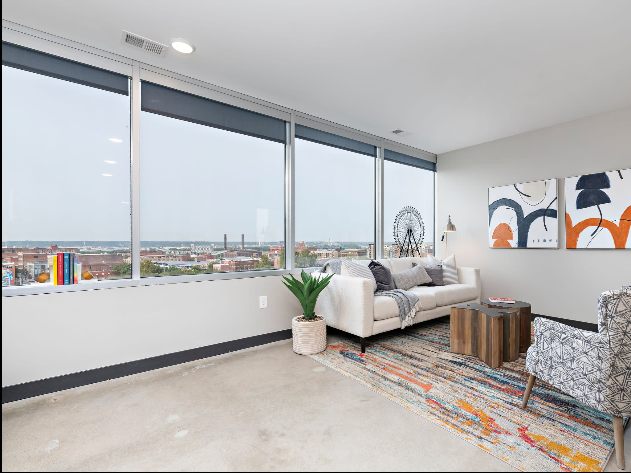 Flashcube Luxury Apartments – photo 1