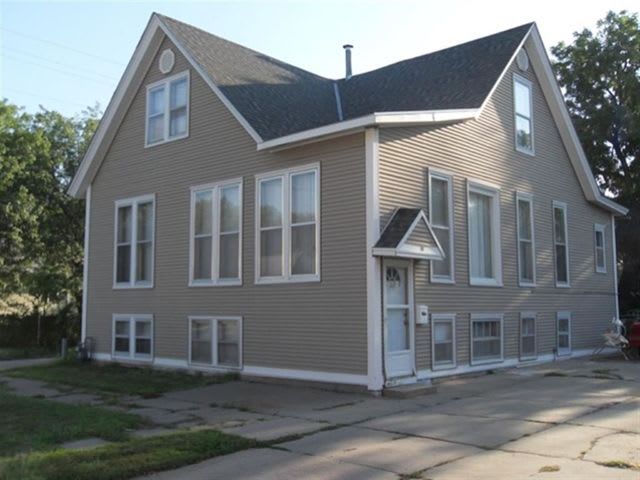 310 North Saunders Avenue – photo 1 of 6