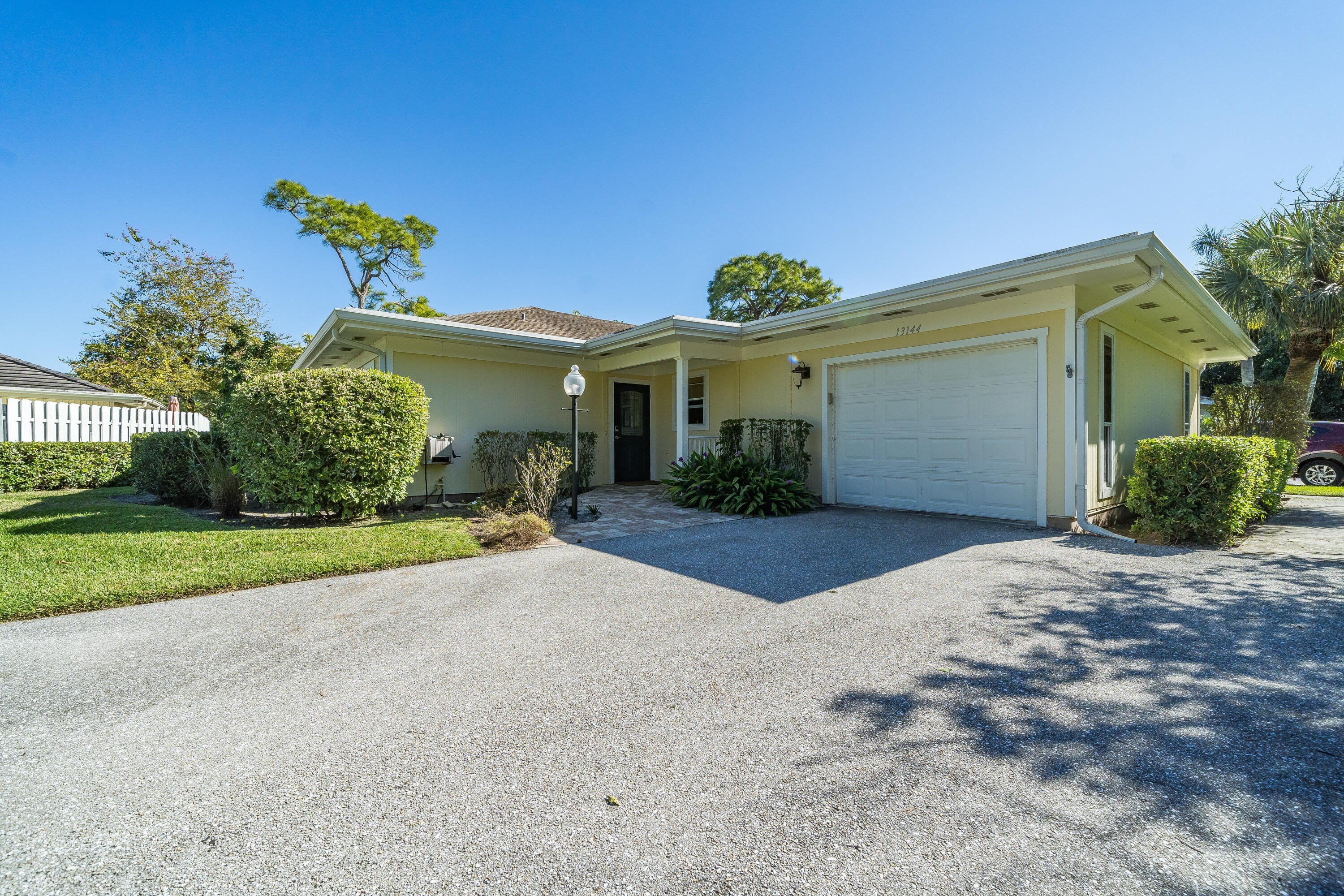 13144 Eastpointe Way – photo 1