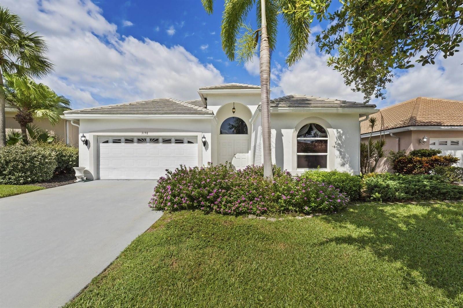 3198 SE Carrick Green Court – photo 1