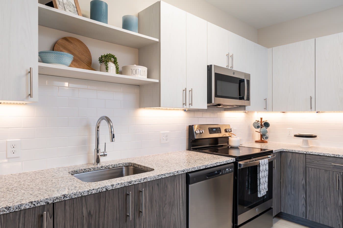 The Curtis Apartments – photo 1 of 36