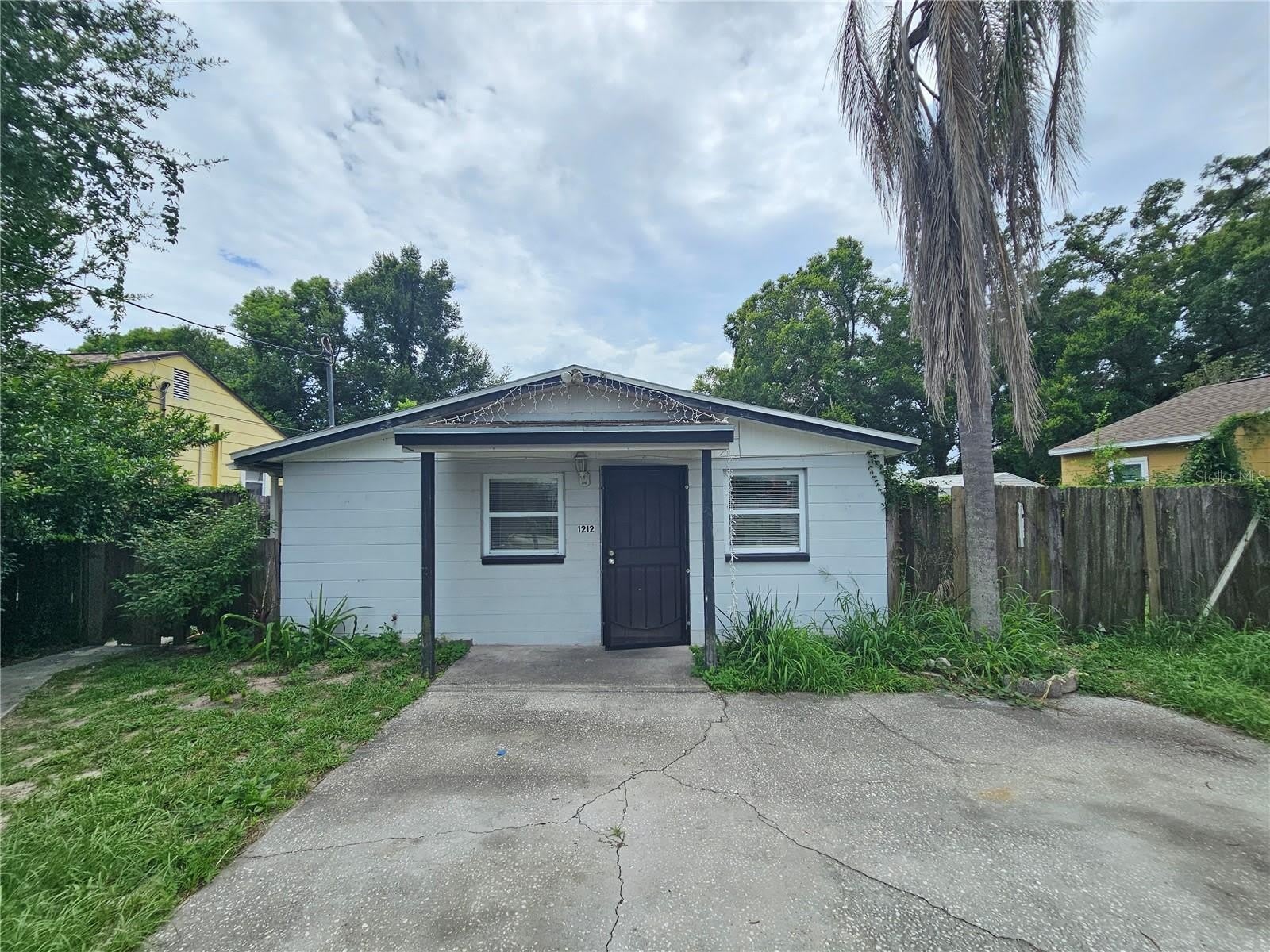 1212 W MARJORIE Street – photo 1