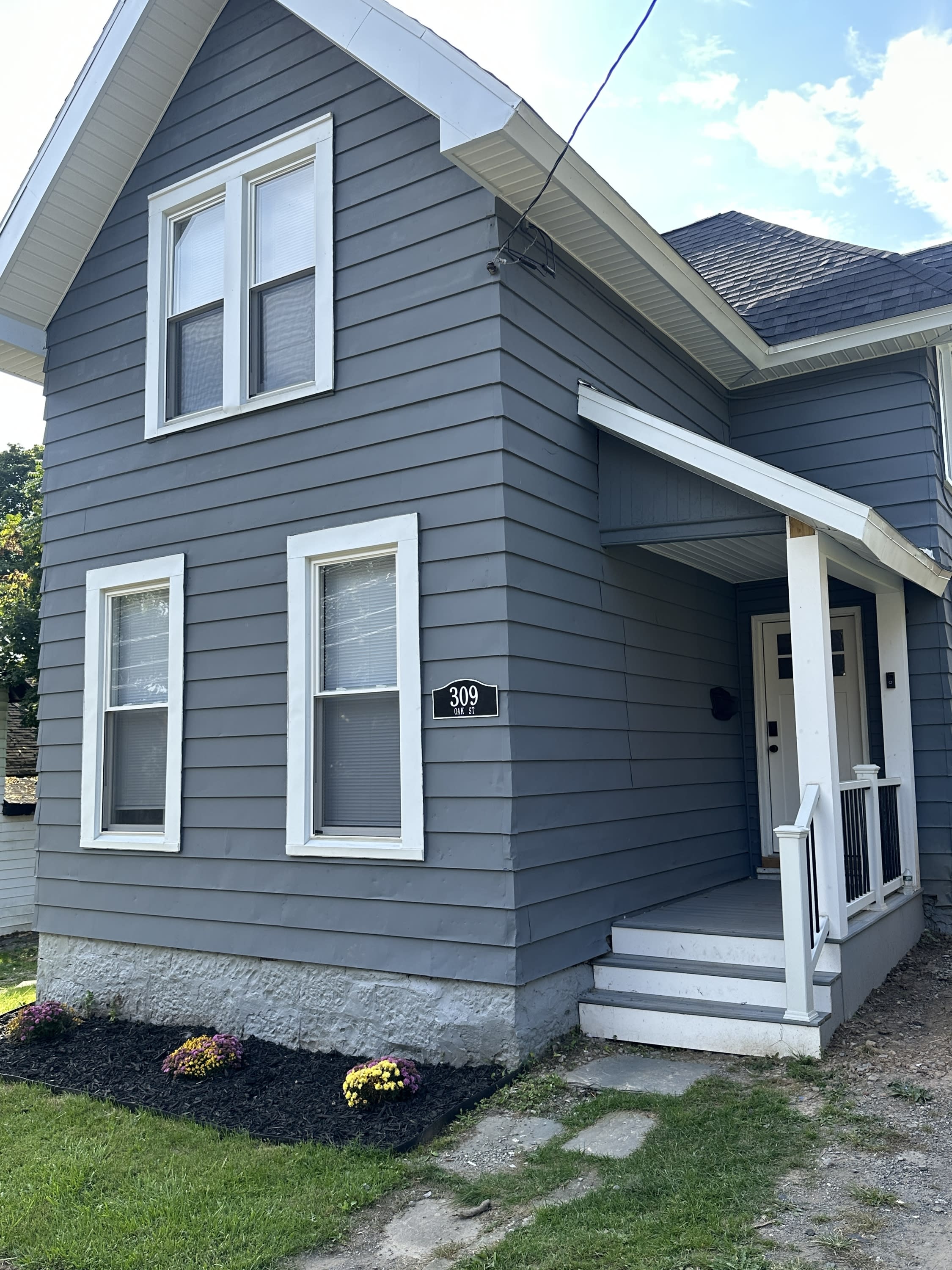 309 Oak Street – photo 1 of 30