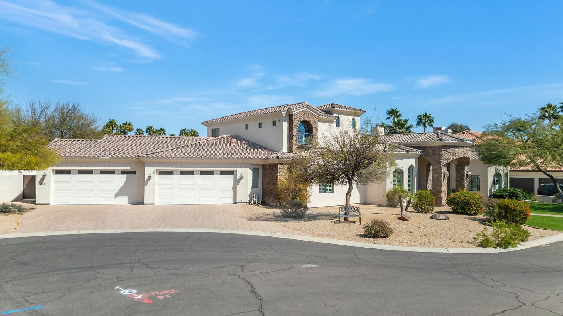 3324 E. Suncrest Ct, Phoenix, AZ 85044 – photo 1