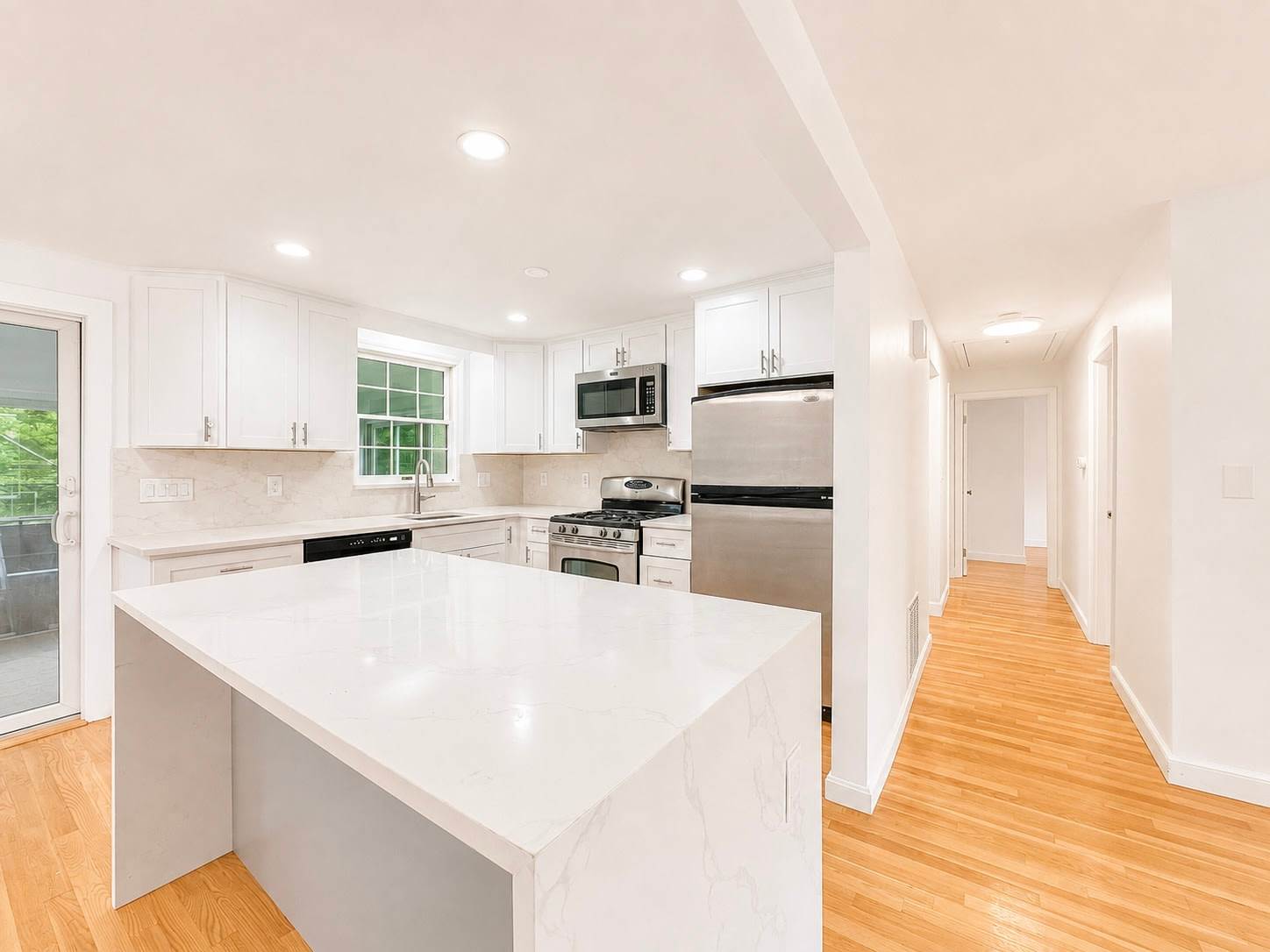 18 Linda St – photo 1 of 34