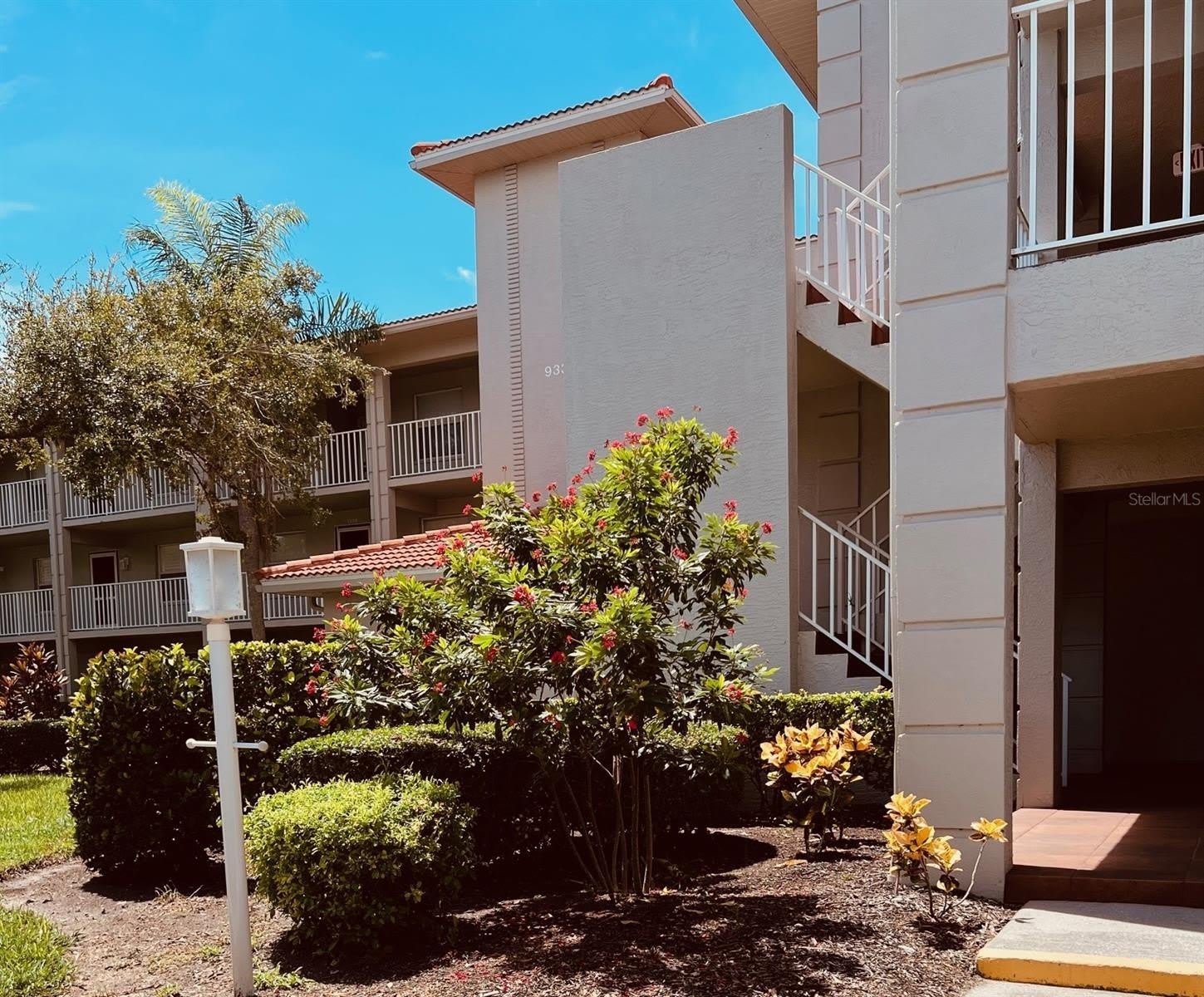 9330 CLUBSIDE Circle – photo 1