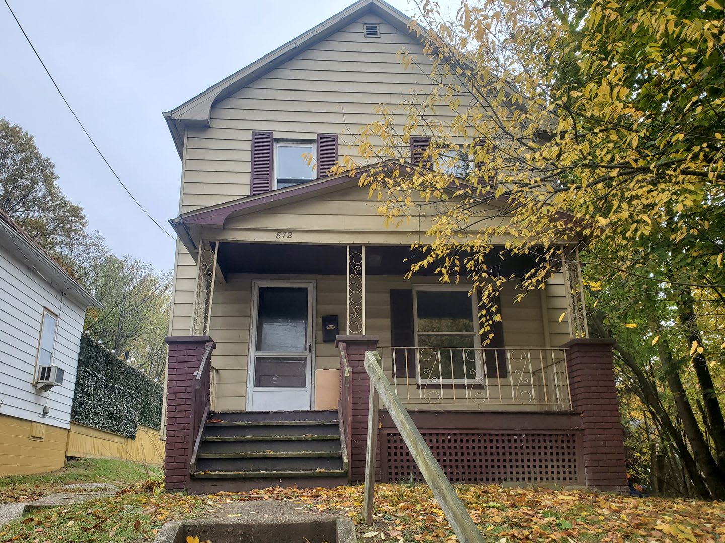 3bd Single Family Akron Cash Pay – photo 1