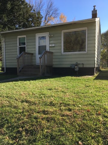 1100 Elizabeth Ave Se – photo 1 of 3