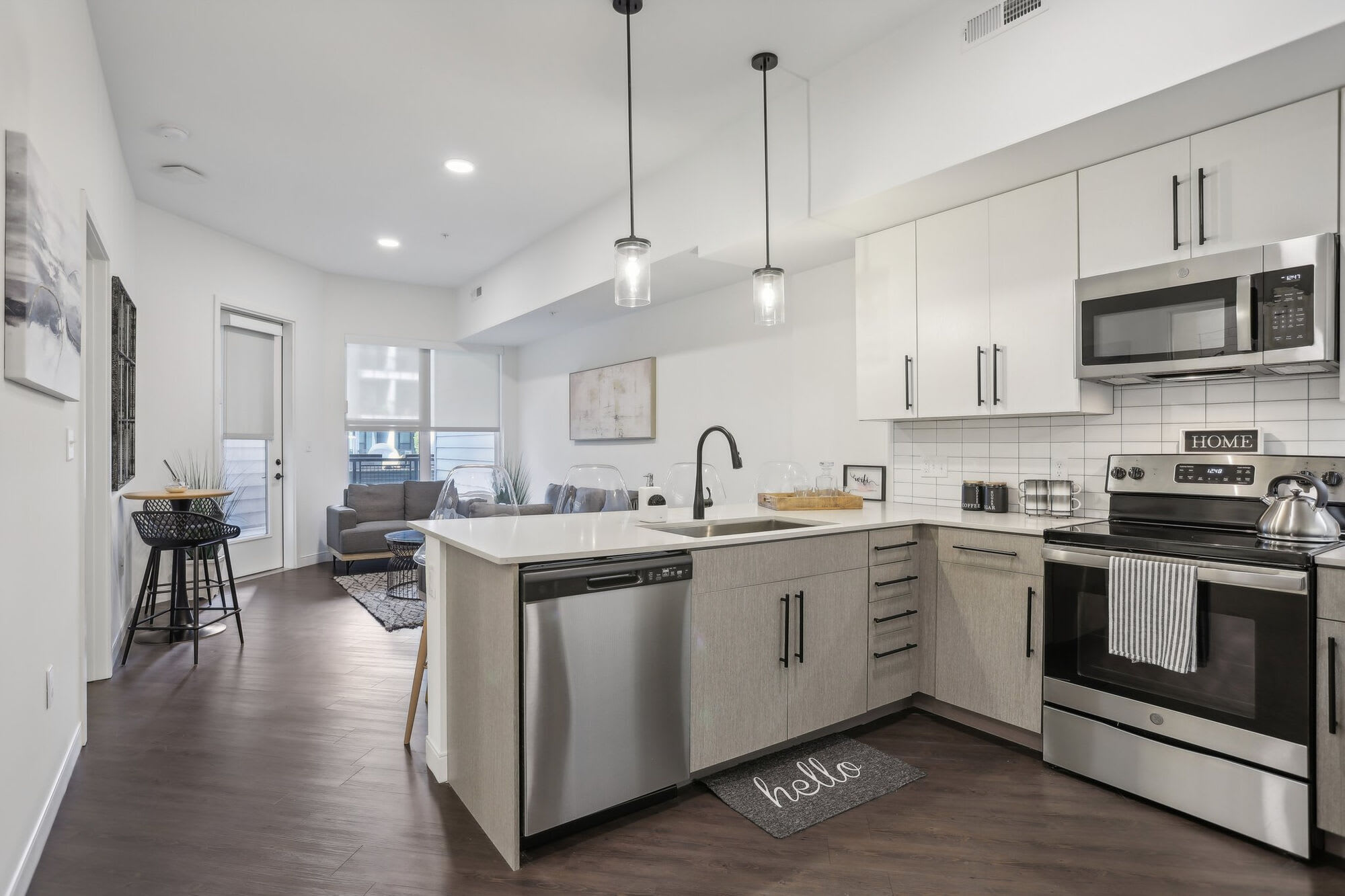 The Flats at Dorsett Ridge – photo 1 of 33