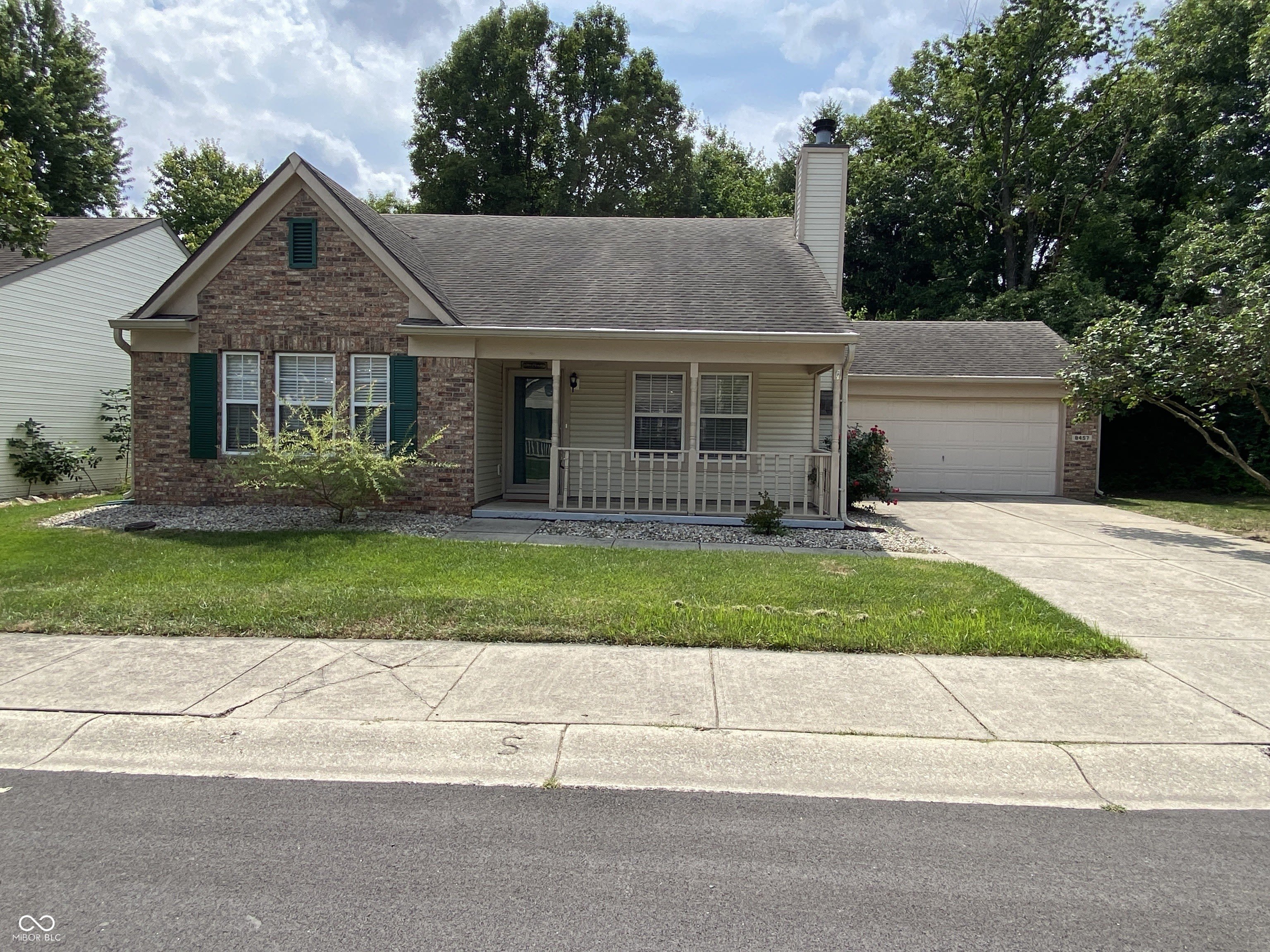 8457 Traders Court – photo 1 of 16