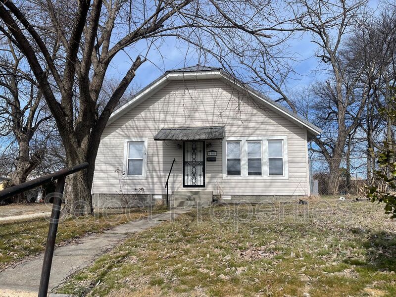 1300 Aggie – photo 1