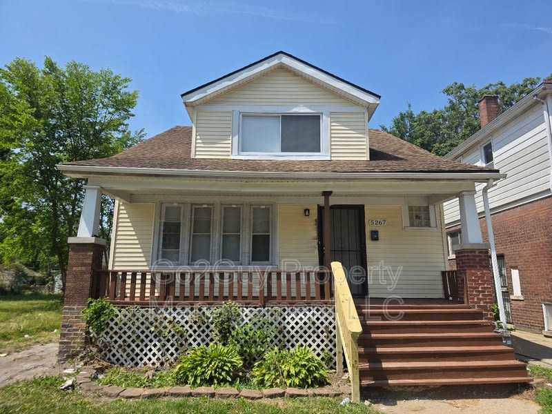 5276 Maryland Street – photo 1