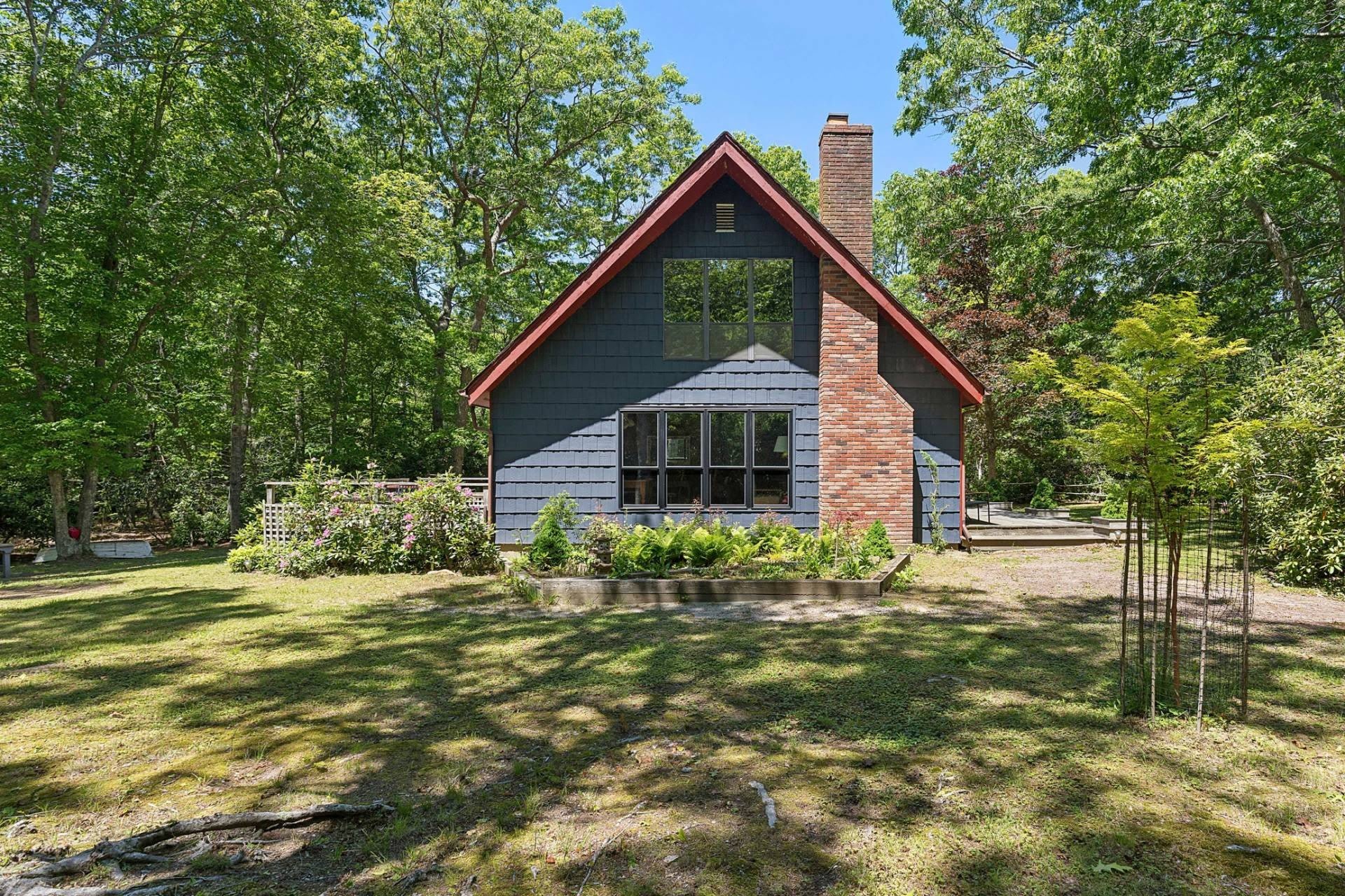 278 Big Fresh Pond Road – photo 1 of 18
