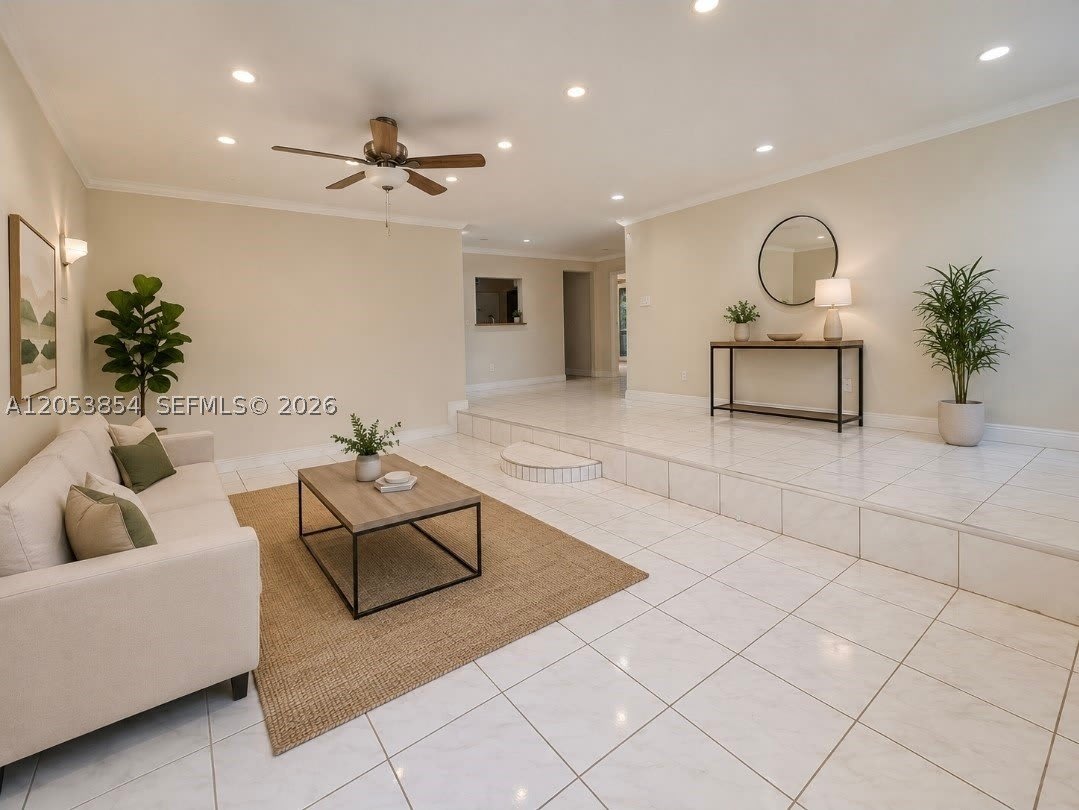 4004 SW 20th St – photo 1