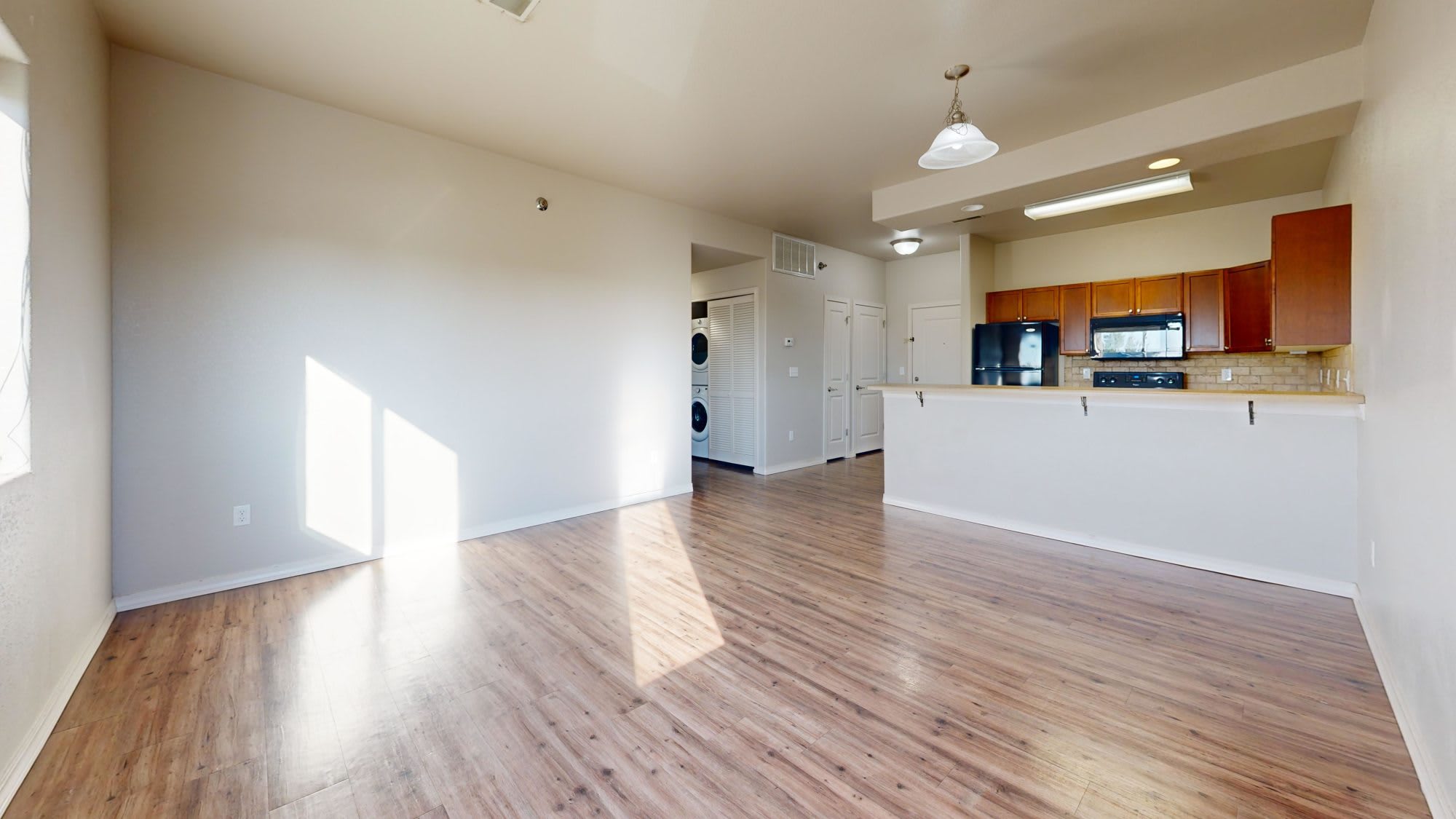Timbers Apartments – photo 1