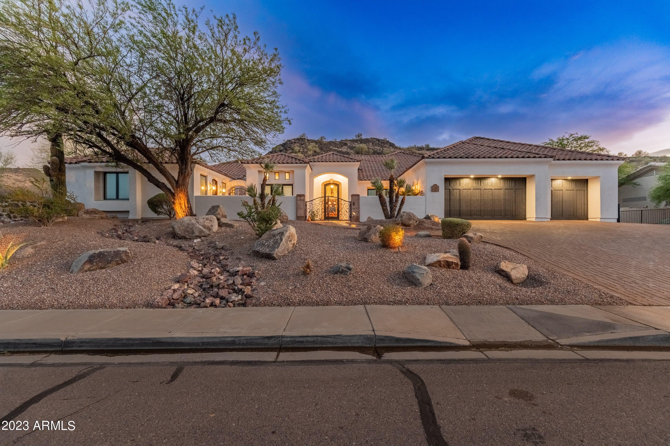 5529 W PINNACLE HILL Drive – photo 1