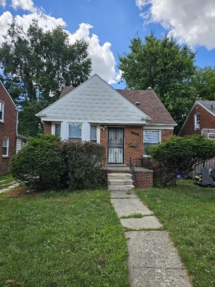 15485 Stout Street – photo 1