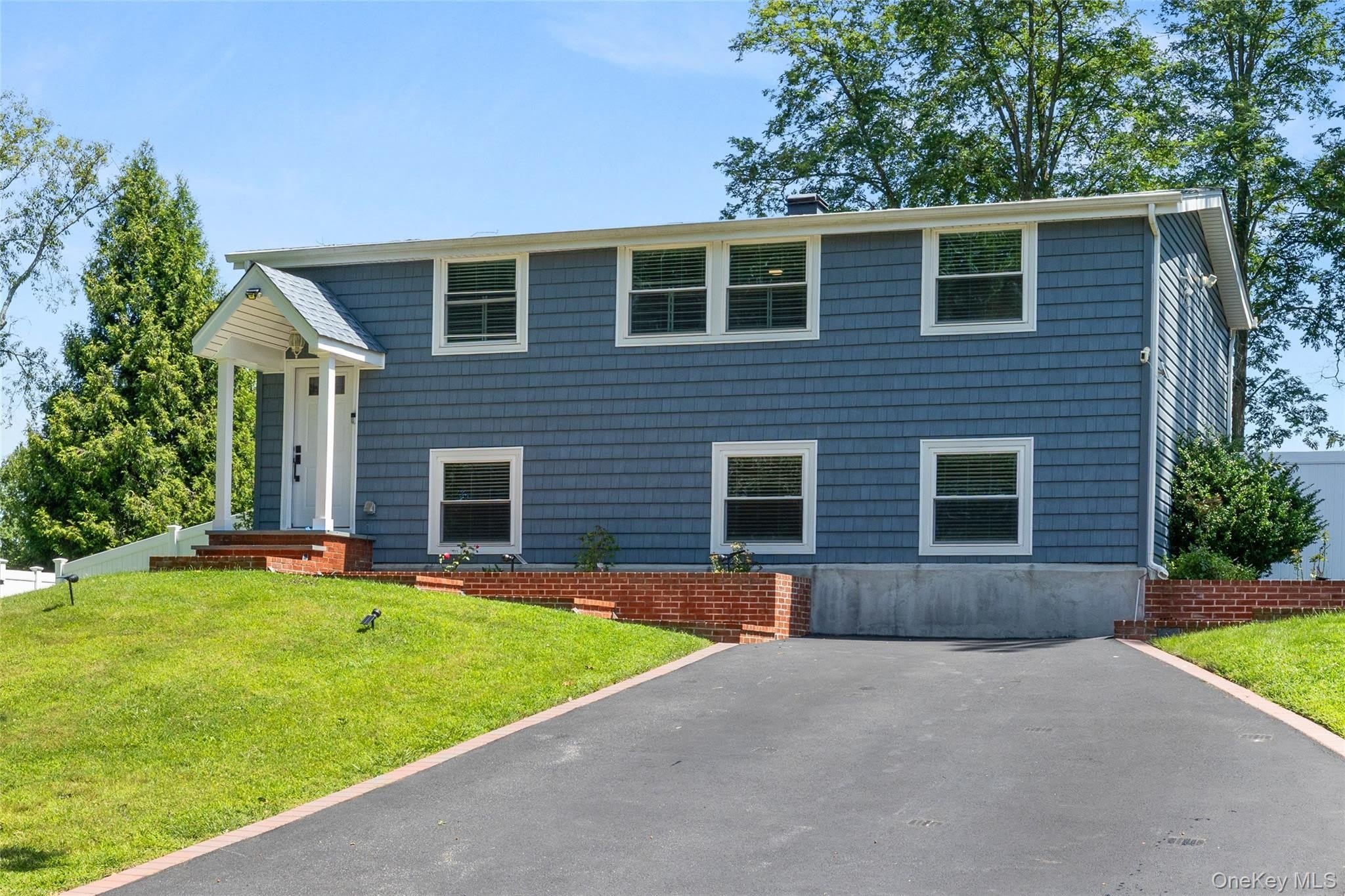 4 Bunny Lane – photo 1 of 22