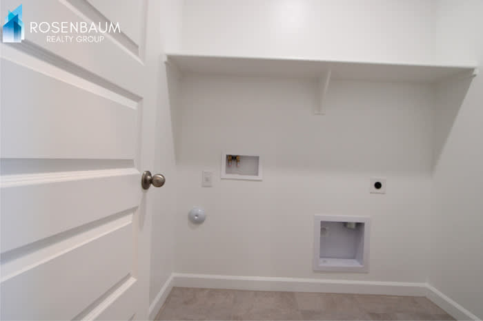 38095 West Cannataro Lane – photo 1 of 18