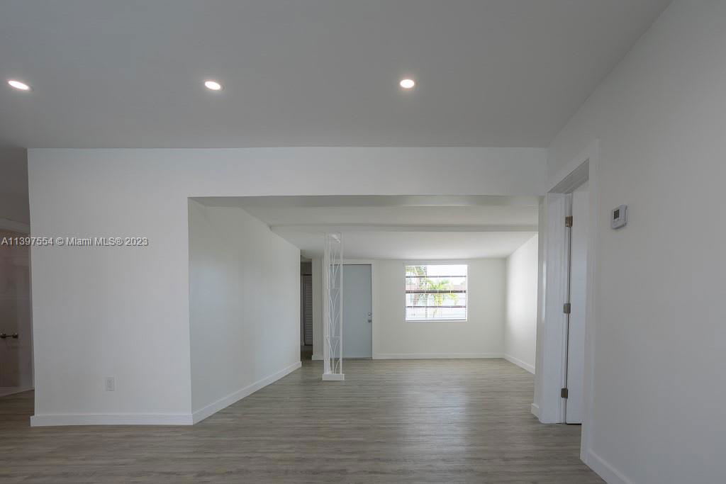 7871 Hope Street – photo 1