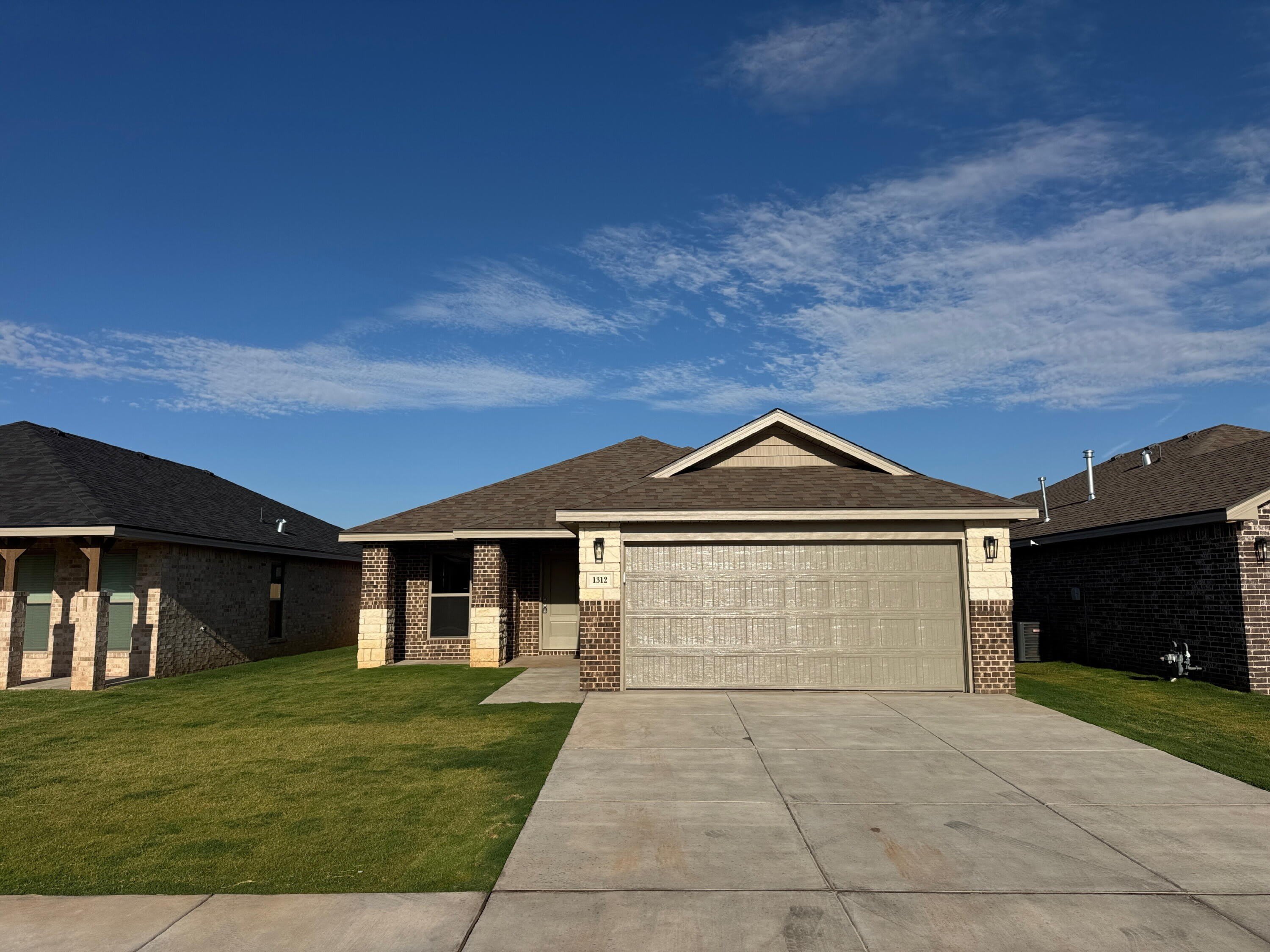 1312 Saratoga Avenue – photo 1