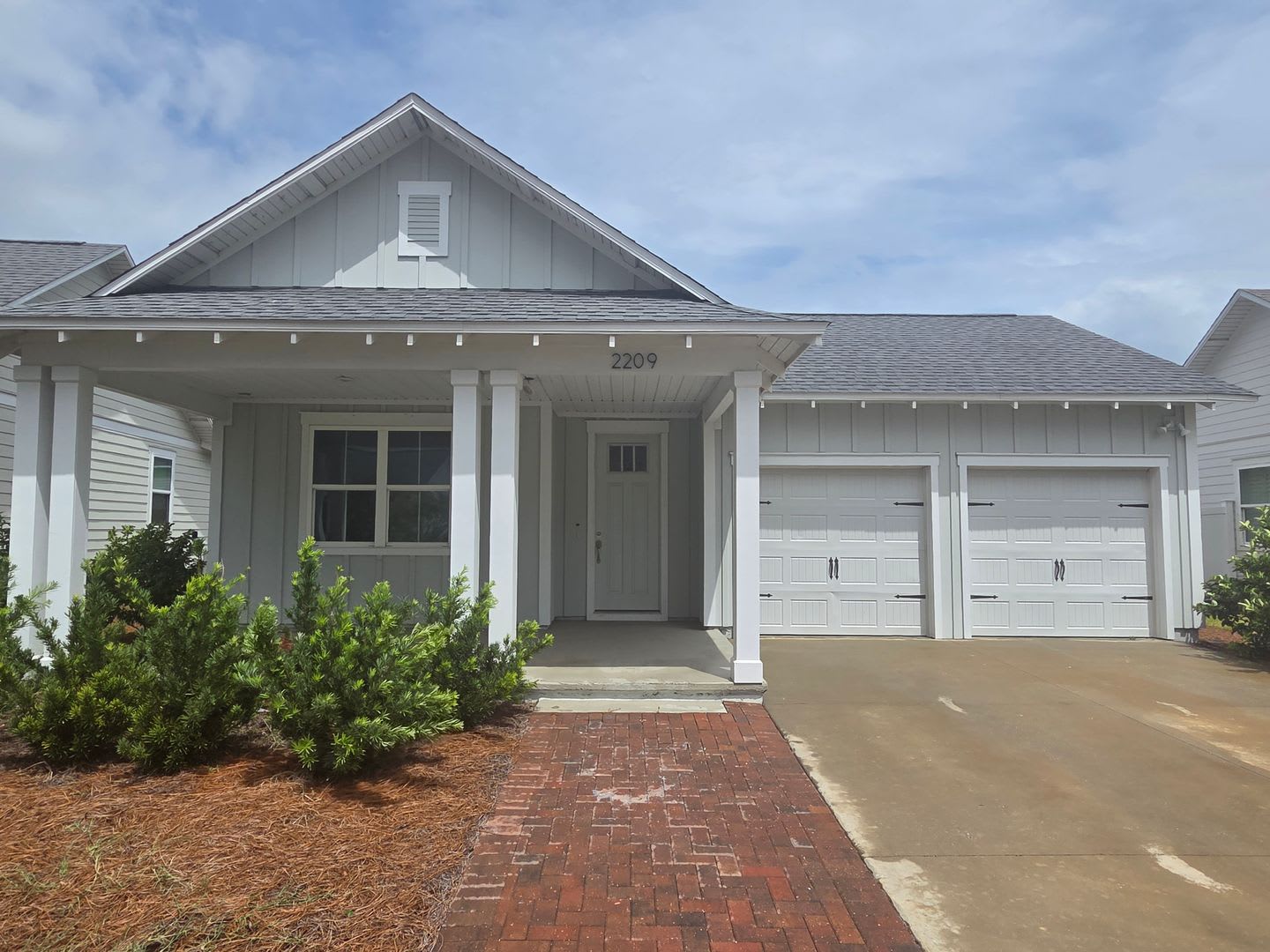 Beautiful Home In The Coveted Amenity Rich Sweet Bay Community 1 2 Off Security Deposit For Active Duty Military – photo 1