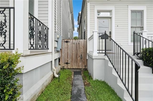 2410 VALENCE Street – photo 1