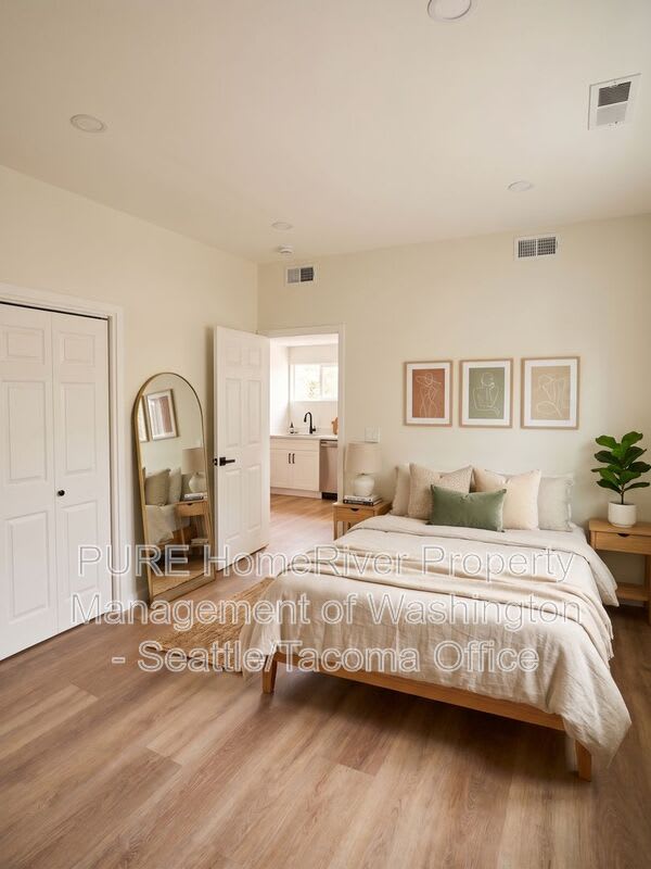 757 S 43rd Street – photo 1