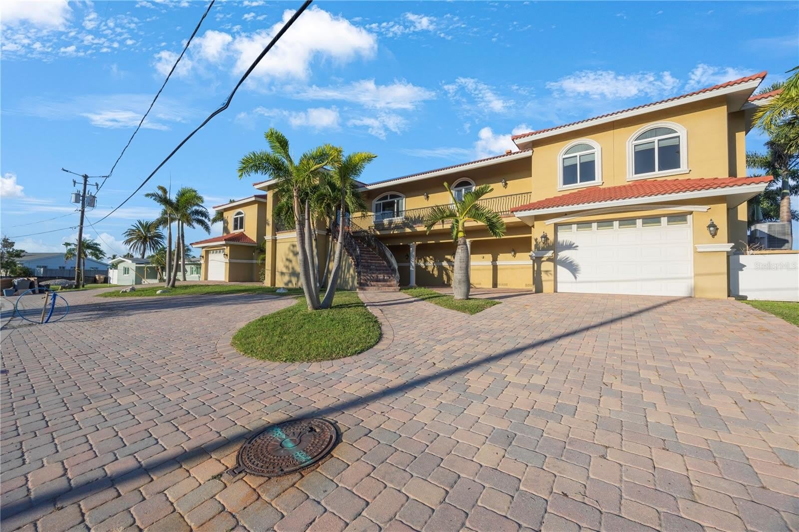 736 PRUITT Drive – photo 1