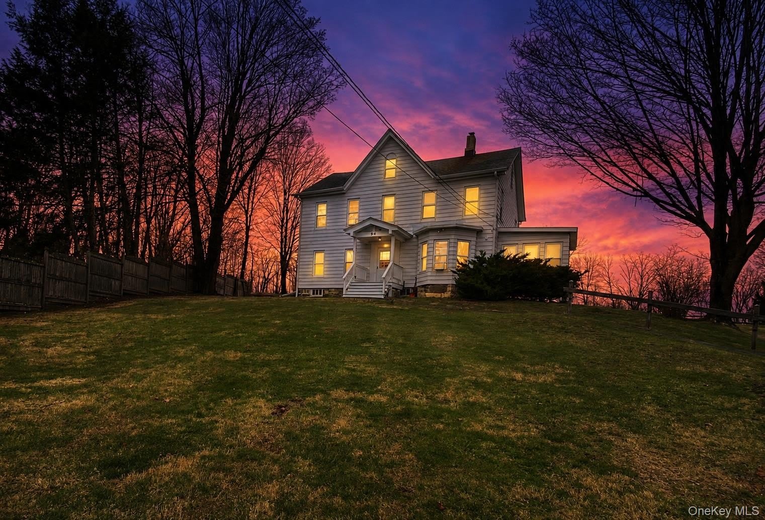 94 Sanfordville Road – photo 1 of 8