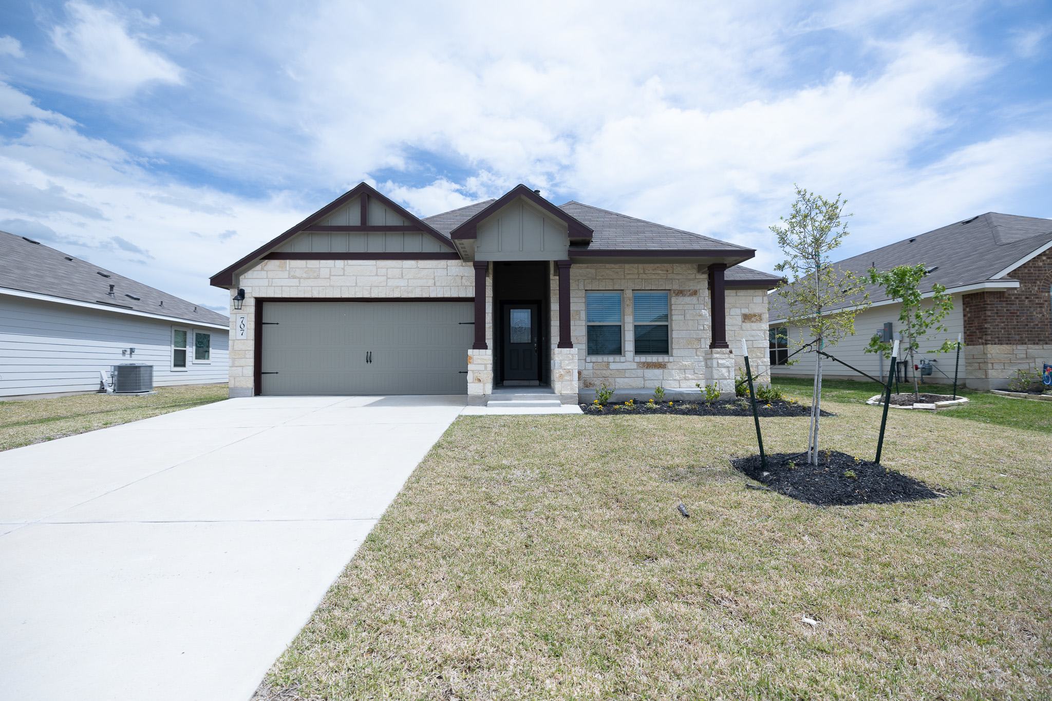 707 Davy Street – photo 1