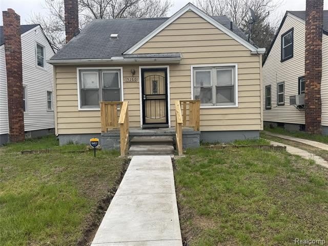 19260 Bloom Street – photo 1