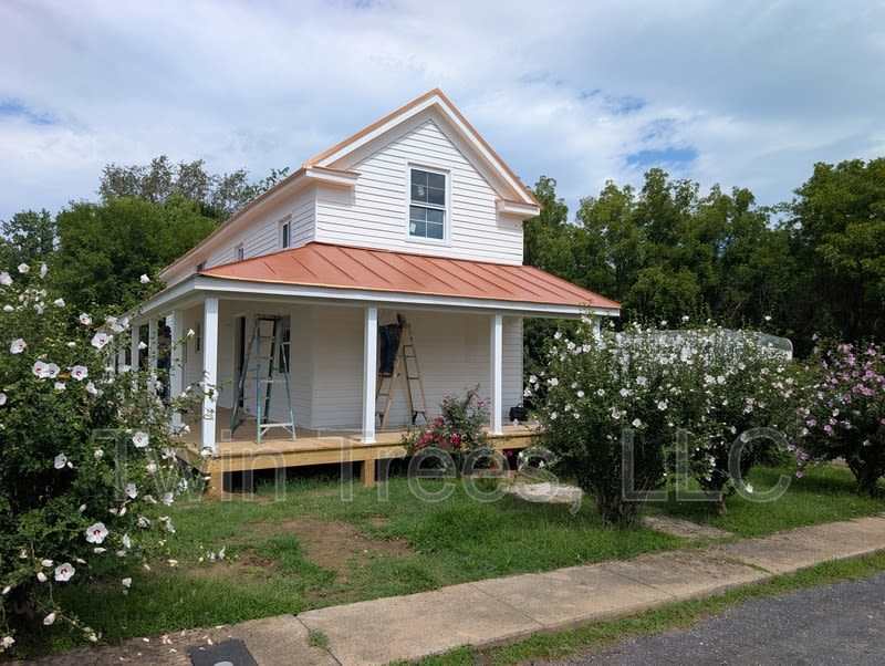 5761 Gospel Street – photo 1 of 3