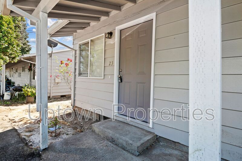 467 N Adair St – photo 1 of 15