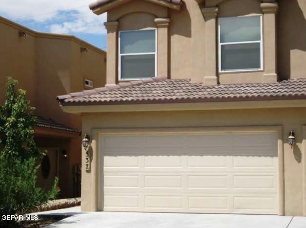 545 GREEN VILLAGE Court – photo 1