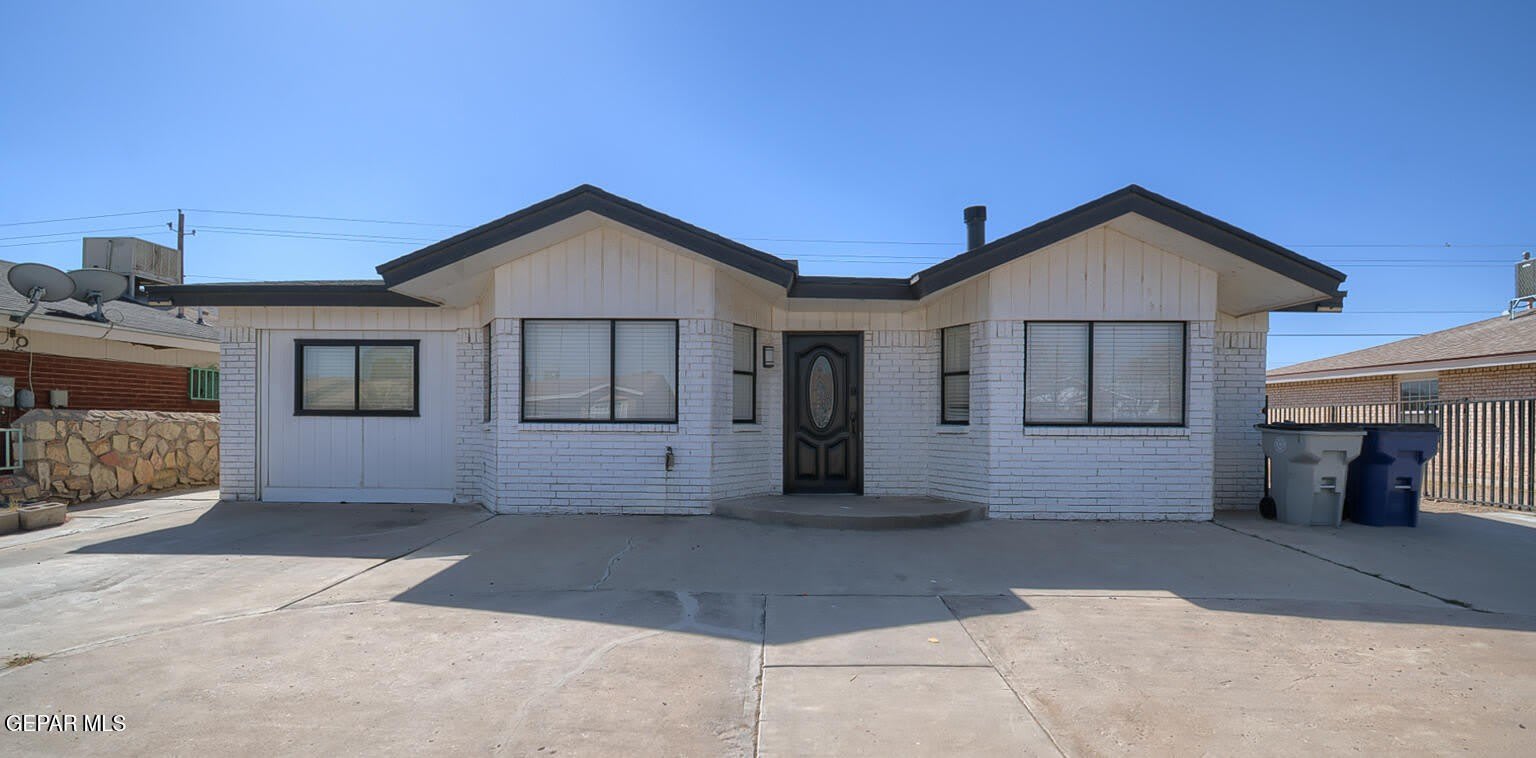 9709 Vallarta Drive – photo 1