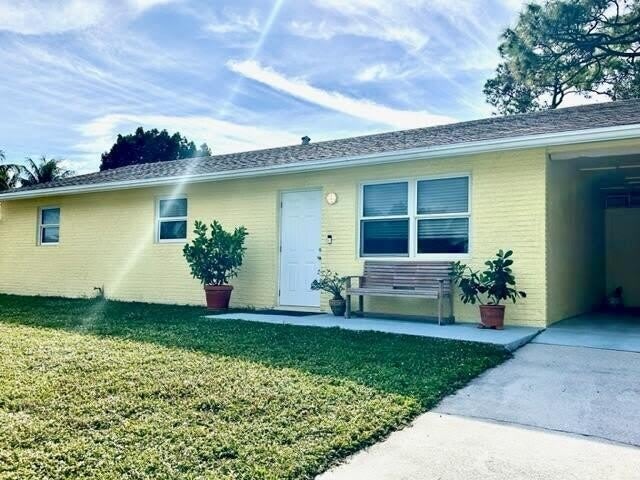 4292 Birdwood Street – photo 1