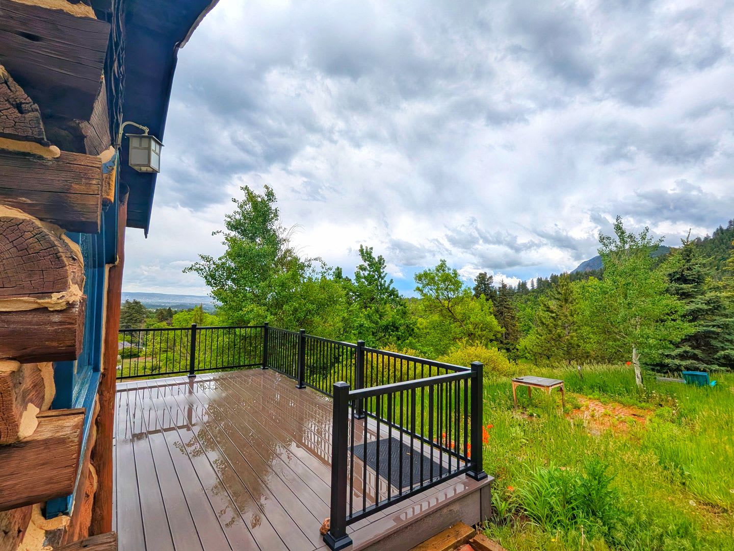 Fully Remodled Cabin In Palmer Lake With Amazing Views – photo 1 of 15