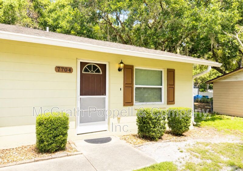 7704 Chase Rd – photo 1