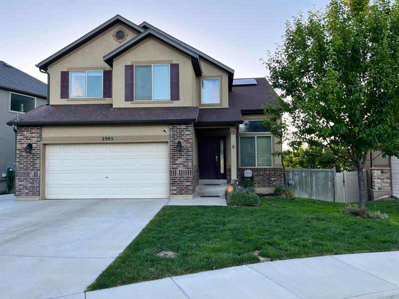 2995 E Lookout Dr – photo 1